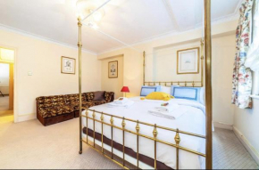 Remarkable 3-Bedroom Apartment in London